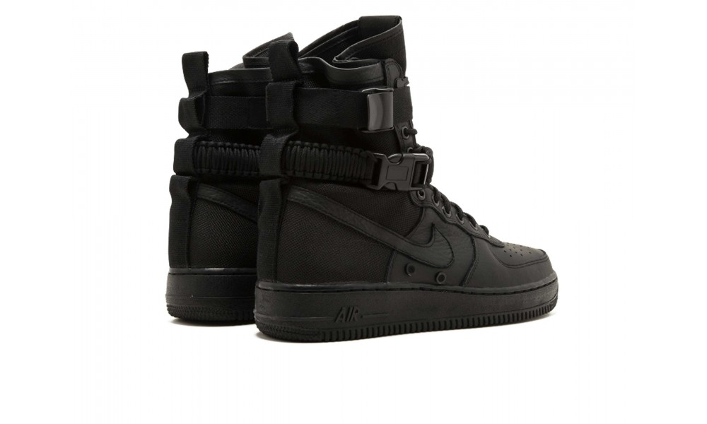 Air force high tops black hotsell